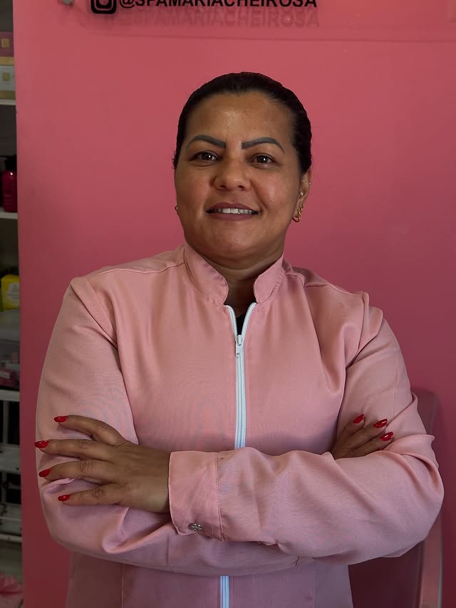 Maria, especialista em depilação e limpeza de pele no SPA Maria Cheirosa em Itaquera